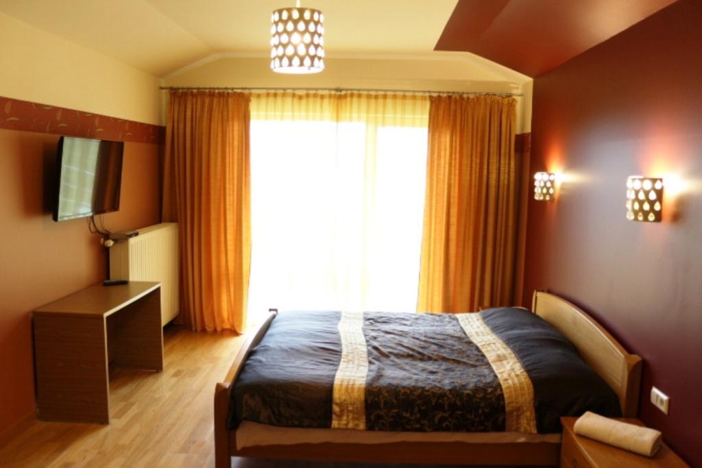 Beach Guesthouse Lenkas Saraiki Room photo