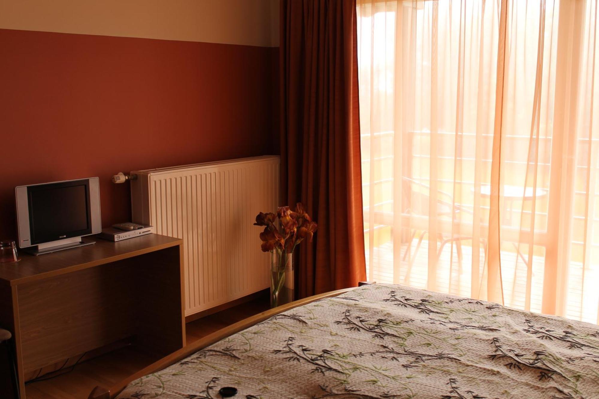 Beach Guesthouse Lenkas Saraiki Exterior photo